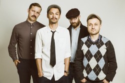 Tragarze i Kuba Knap razem - zobacz klip do nagrania "Raj"