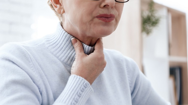 Stroke-ra utalhat, ha ezt tapasztalja étkezés közben - ne hagyja figyelmen kívül