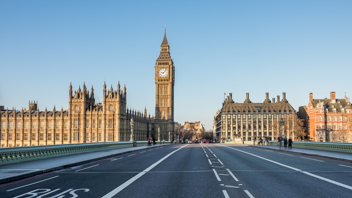 Jeden z najbardziej znanych mostów Londynu stanie się bardziej przyjazny dla rowerzystów. Budowa specjalnej ścieżki dla jednośladów rozpocznie się jeszcze w tym roku - poinformował burmistrz brytyjskiej stolicy Boris Johnson.