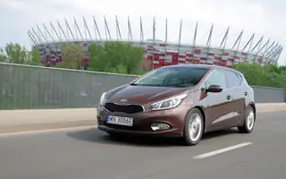 Używana Kia cee'd - czy to kompakt wart uwagi?