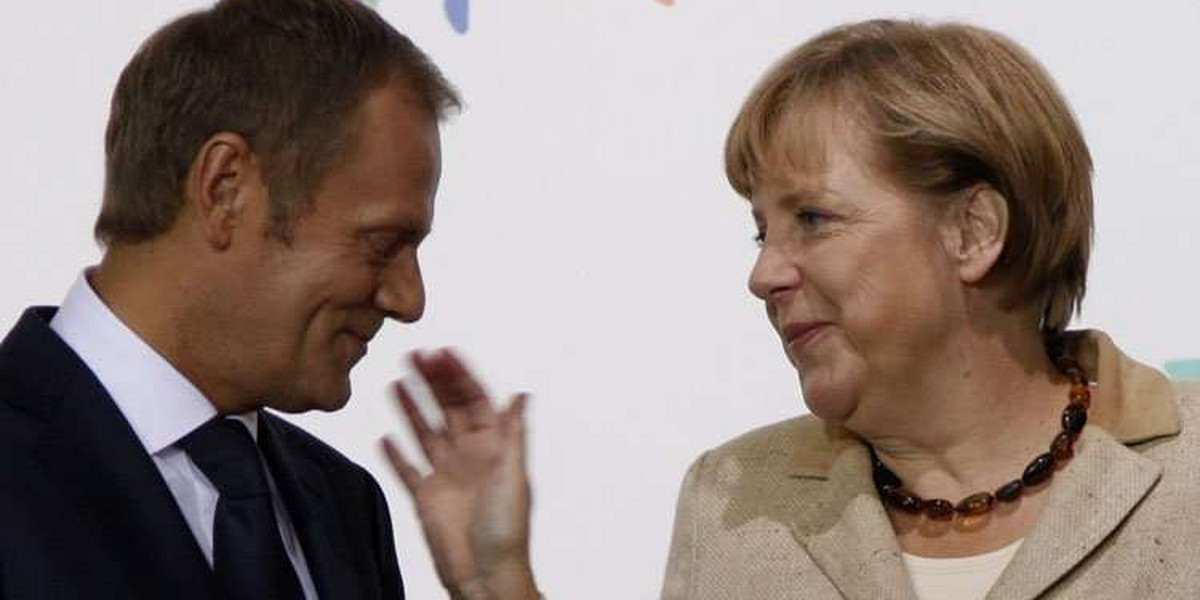 Tusk rozmawiał z Merkel o kryzysie