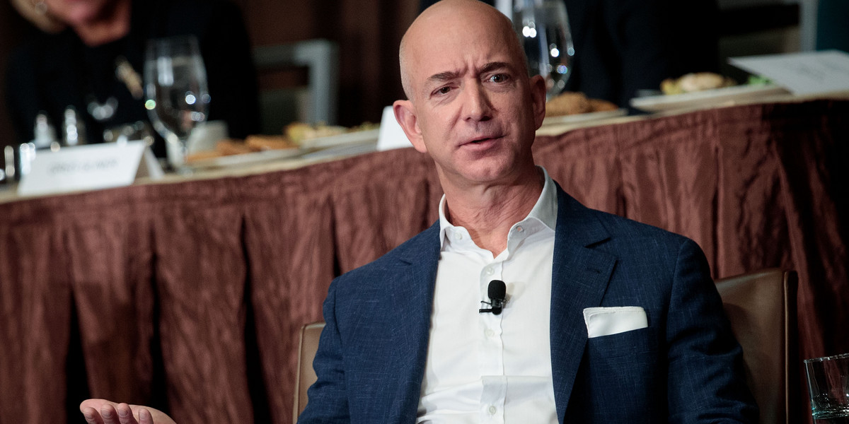 Jeff Bezos zdecydowanie króluje na liście najbogatszych ludzi świata