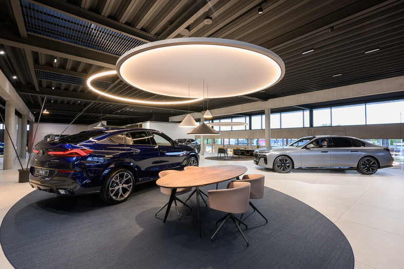 Największy salon BMW w Europie