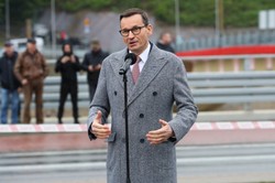 "Nie pozwolimy okradać Polski", obiecał premier. Otworzył most, o którym mówił Tusk