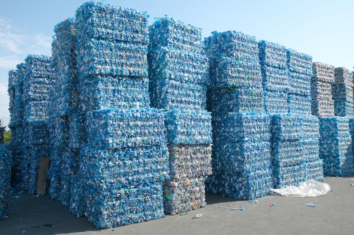 Tokio 2020: Stroje japońskich sportowców zostaną wykonane z materiałów z recyclingu