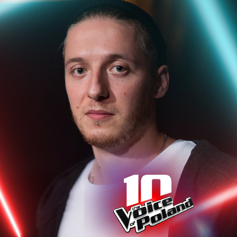 Adrian Burek z programu "The Voice of Poland 10"
