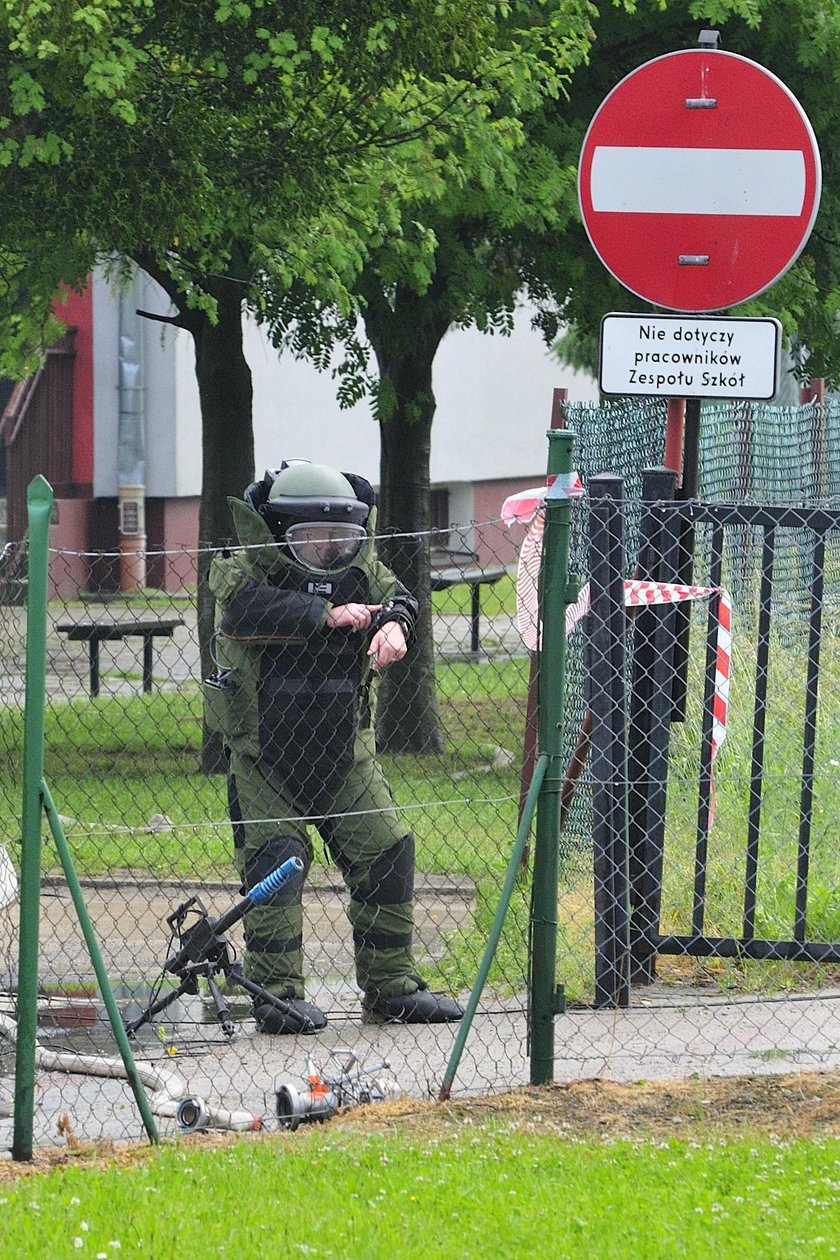 Bomba pod samochodem nauczycielki