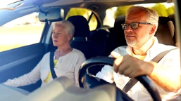 seniorzy stracą prawo jazdy w 2025? oto nowe zasady, decyzja zapadła