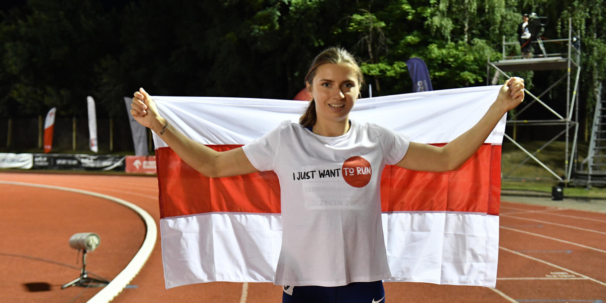 Kryscina Cimanouska będzie mogła reprezentować Polskę na mistrzostwach świata w lekkiej atletyce. Doprowadziła tym Rosjan do furii. 