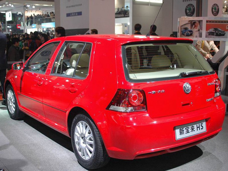 Pekin 2006: Volkswagen Bora HS jak lepszy Golf IV