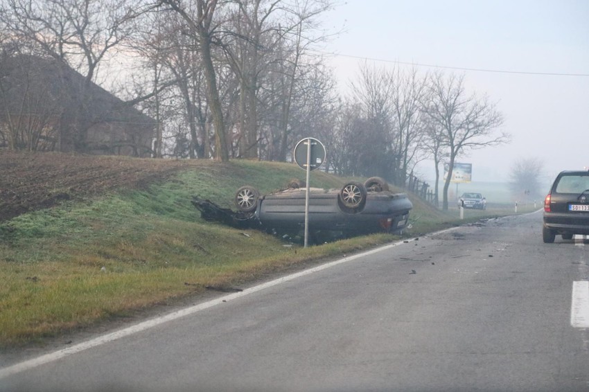 U teškoj saobraćajnoj nesreći kod Subotice poginula su dva muškarca