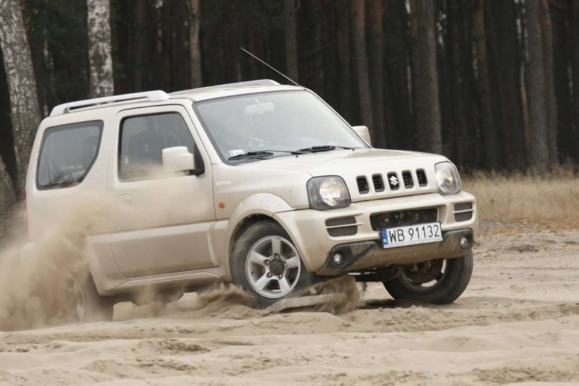 Suzuki Jimny, Iveco Daily 4x4, Suzuki, Iveco, samochód, auto, SUV, 4x4,