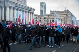 Koniec z zasłanianiem twarzy podczas demonstracji. Projekt prezydenta trafił do Sejmu