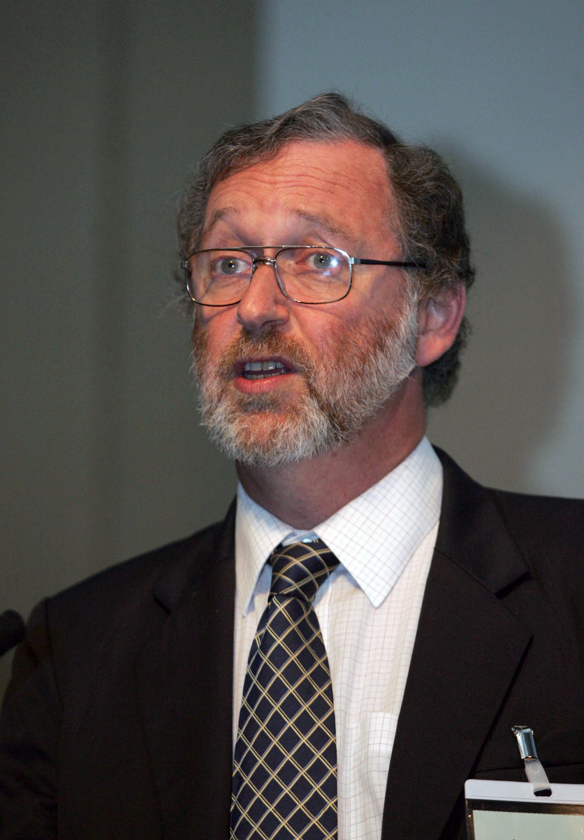 prof. Jonathan Stern z Oxford Institute for Energy. Fot. Bloomberg
