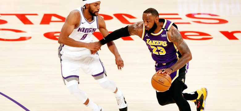 LeBron James wrócił do gry, Lakers przegrali, 60 punktów Jaysona Tatuma