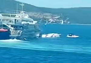 Sudar katamarana i jedrilice kod Šolte