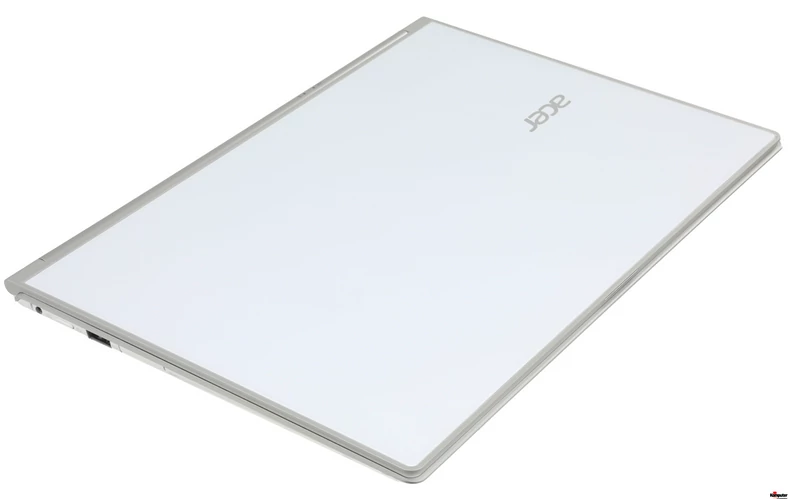 Acer Aspire S7 ma 13 mm grubości