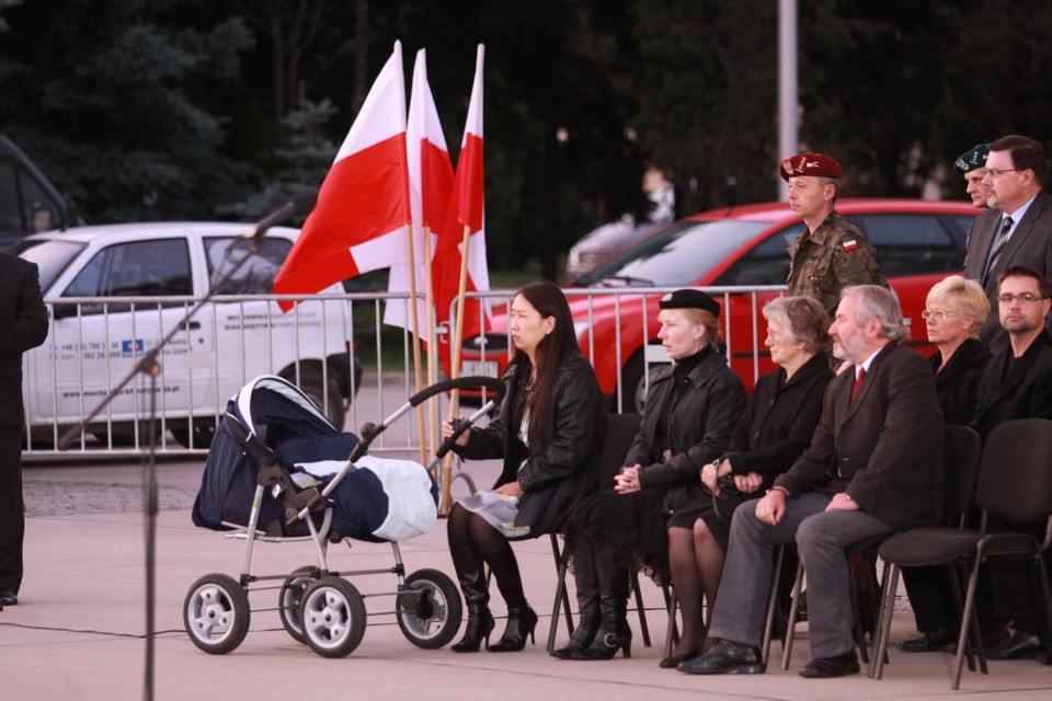 WARSZAWA SAMOLOT TRUMNA ŻOŁNIERZ MIŁOSZ GÓRKA