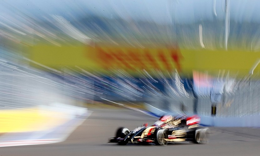 Kierowcy Formuły 1 trenują na torze w Soczi