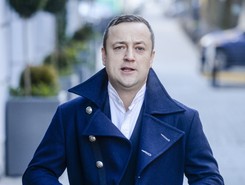 Czesław Mozil: Koleżanka puściła moją piosenkę dzieciom, a te mówią 'bałwanek Olaf!' [WYWIAD]