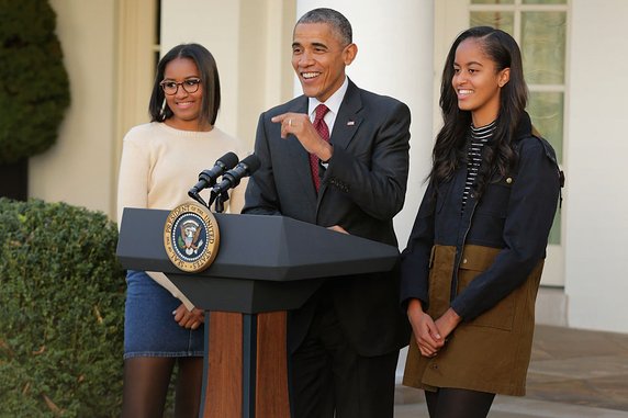 Znani ojcowie i ich sławne córki: Barack Obama oraz Natasha i Malia Obama