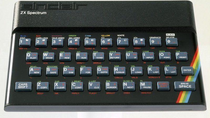 Gumová legenda oslavuje: 8-bitový počítač ZX Spectrum