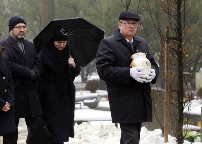 POGRZEB MARII DMOCHOWSKIEJ NA POWĄZKACH