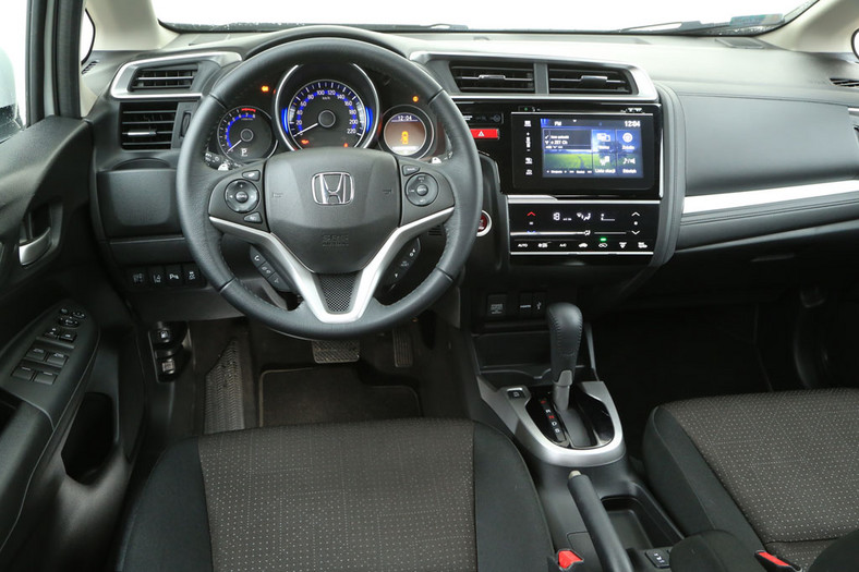 Honda Jazz 1.3 CVT Elegance - praktyczna i oszczędna, ale...