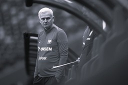 jacek magiera nie żyje. asystent selekcjonera reprezentacji polski zasłabł podczas treningu