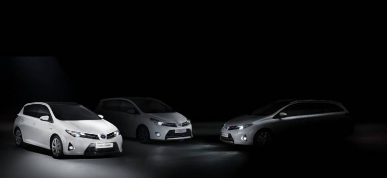 Paryż 2012: Toyota Auris kombi i nowe Verso
