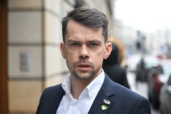 Żużlowcy z Gniezna dostali od Michała Kołodziejczaka prezent wart 40 tysięcy zł