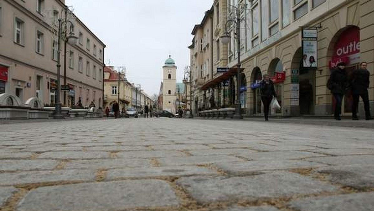 "Nowiny24": Miasto zaczęło przygotowania do remontu ul. 3 Maja. Będzie on kosztował 3 miliony złotych.