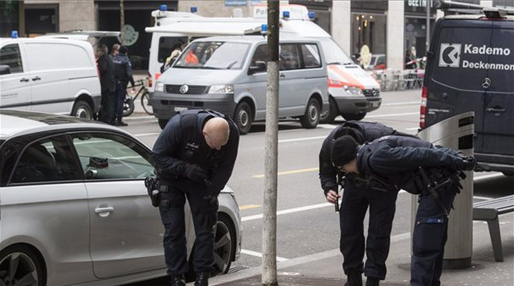 Két ember lőttek agyon egy zürichi banknál /Fotó: MTI