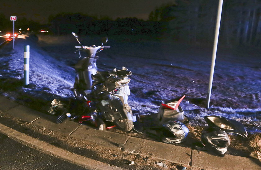  Audi staranowało motorower z kierującym i pasażerką w ciąży.