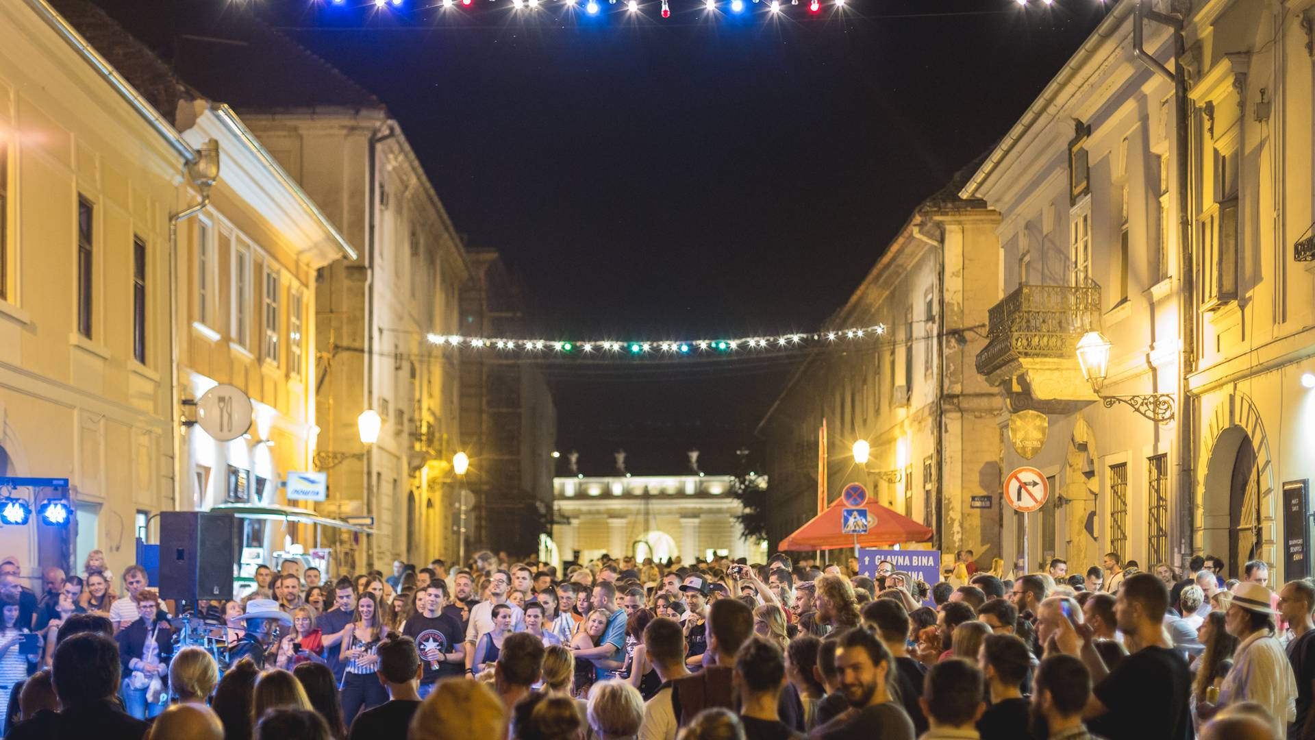 Počeo Gradić fest: Morenova rapsodija i ovacije hiljada posetilaca