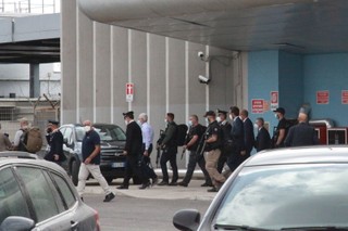 Włoski samolot przyleciał z Afganistanu. Dramatyczne relacje ewakuowanych