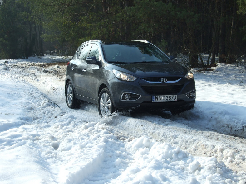 Hyundai ix35: po asfalcie i po błocie, po twardym i po miękkim - nowy gracz w segmencie SUV