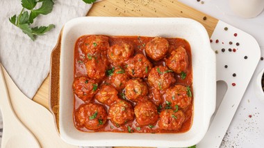 pyszny obiad na piątek. podajemy przepis, ty gotujesz. pulchne i puszyste pulpety z ryby w pomidorach