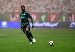 Wielki odpływ czołowych piłkarzy z klubów polskiej Ekstraklasy