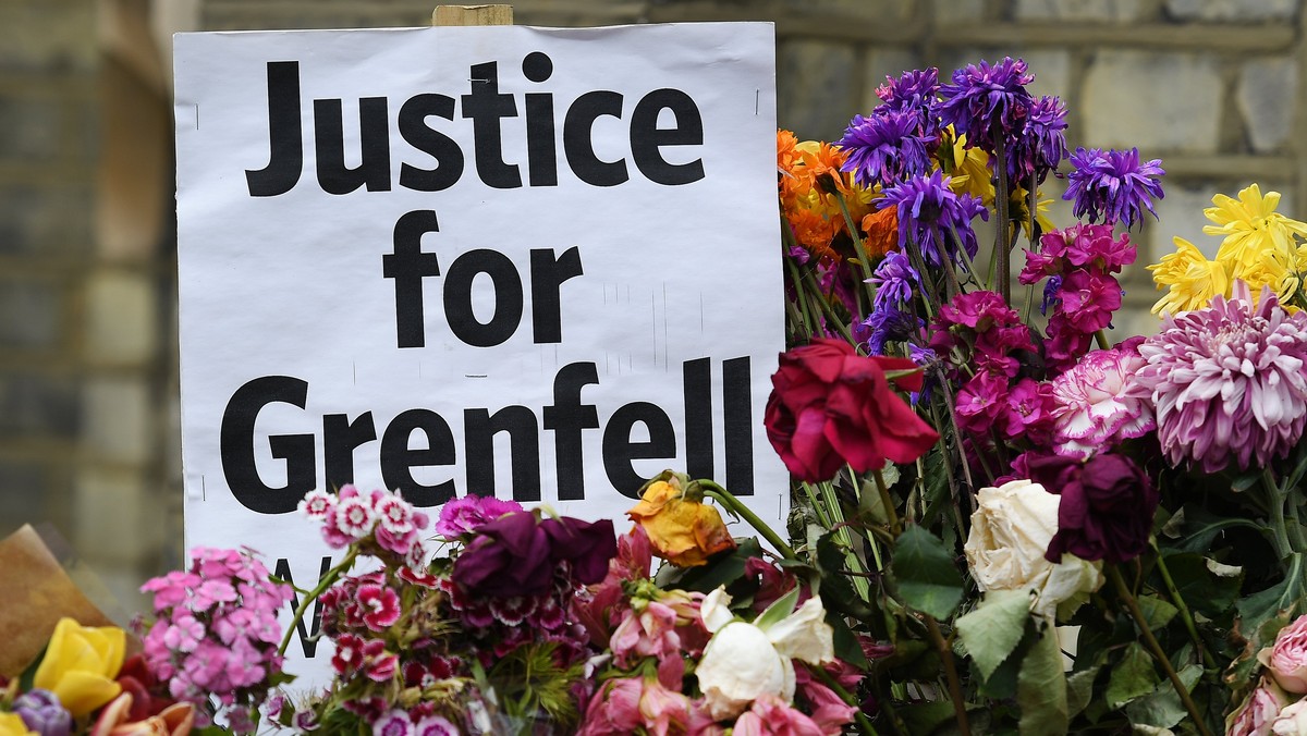 Rzecznik brytyjskiej premier Theresy May poinformował dziś, że w Anglii nawet ok. 600 wieżowców podobnych do Grenfell Tower w Londynie, w którym w pożarze zginęło co najmniej 79 osób, może mieć podobną, łatwopalną elewację.