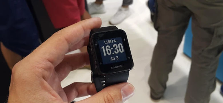 garmin forerunner 35 cena