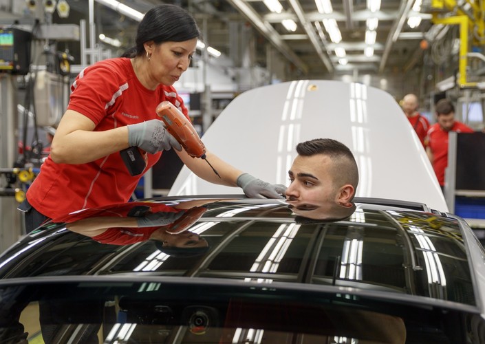 Produkcja samochodów sportowych Porsche w Stuttgarcie