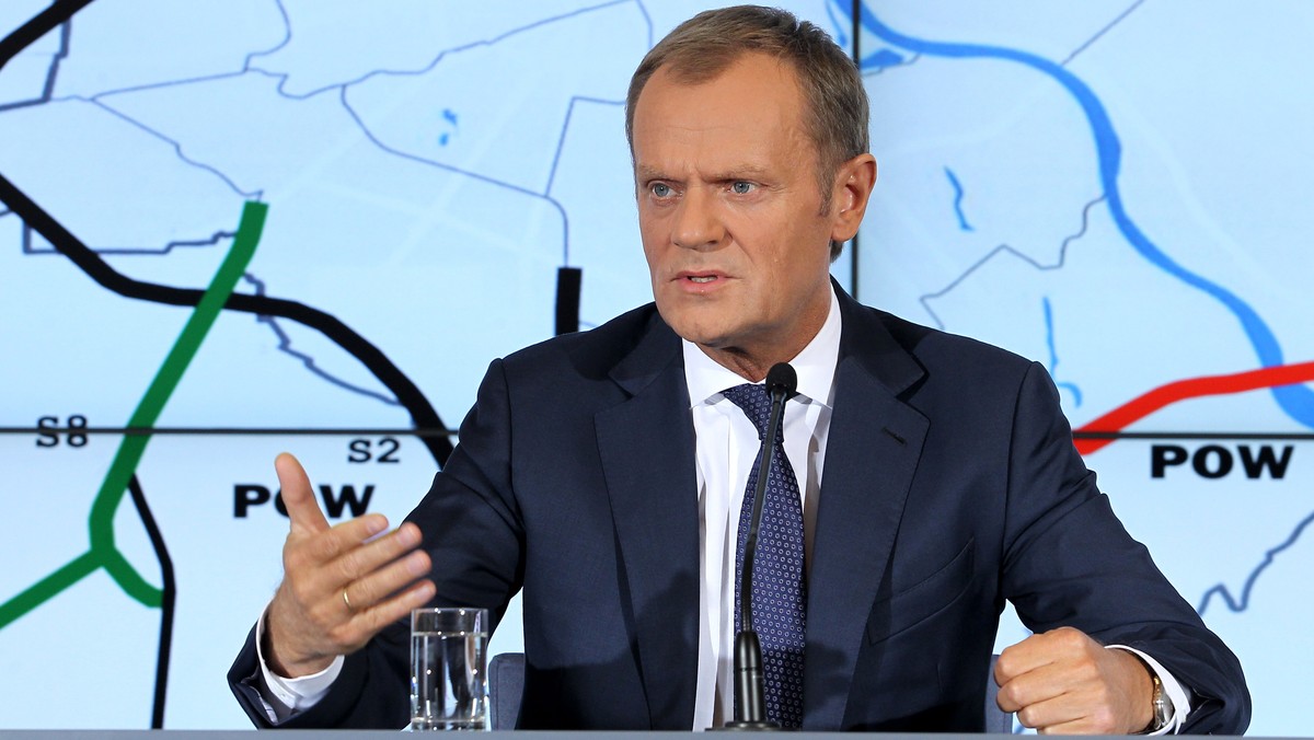 Na pewno zapewnimy porządek i bezpieczeństwo zarówno obchodom 11 listopada, jak i rozpoczynającemu się tego dnia szczytowi klimatycznemu - zapewnił premier Donald Tusk. Porządku tego dnia ma pilnować policja i Żandarmeria Wojskowa.