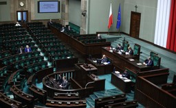 Będzie jedna opłata egzekucyjna. Sejm uchwalił ustawy o komornikach sądowych