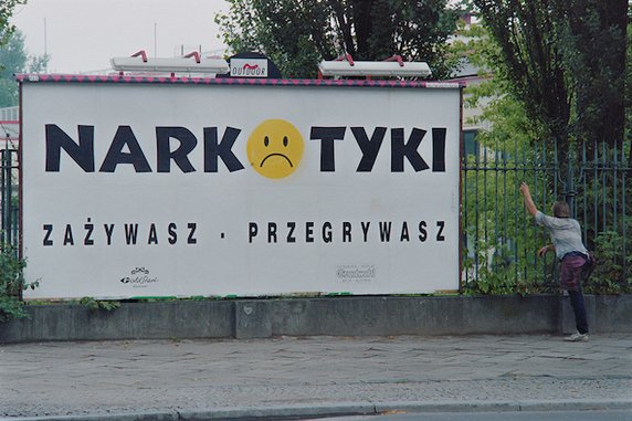 Błysk, mat, kolor. Sentymentalna podróż do Warszawy lat 90-tych