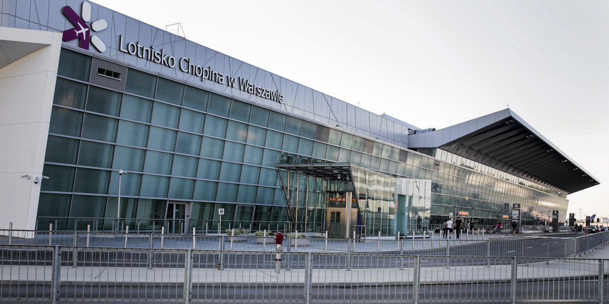 PPL zarządza Lotniskiem Chopina - największym portem lotniczym w kraju. Ma też udziały w kilku portacah regionalnych