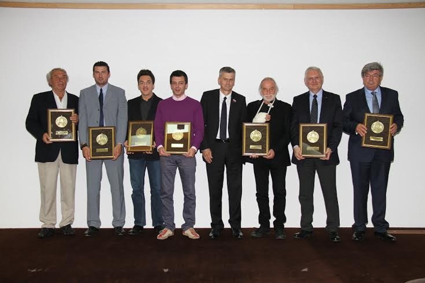 Dobitnici priznanja "Vidovdanski vitez"