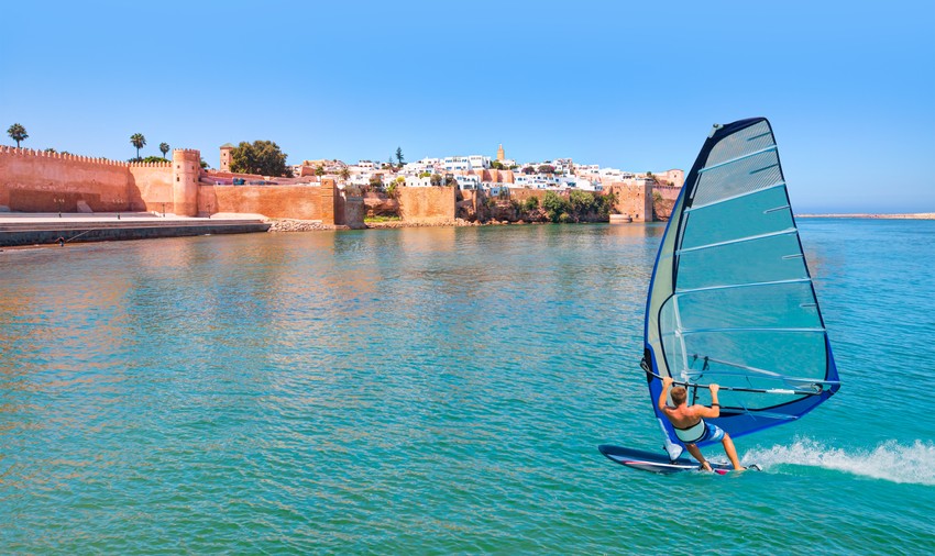 Maroko izlazi na Sredozno more i na Atlantski okean