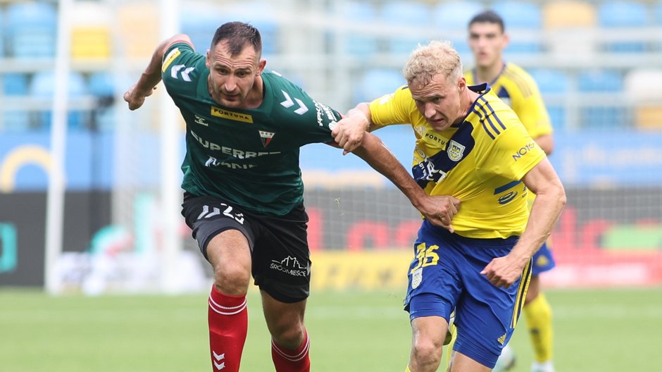 GKS Tychy i Arka Gdynia ścigają się do Ekstraklasy