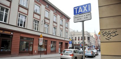 Nowe postoje taxi, ale nie na Piotrkowskiej